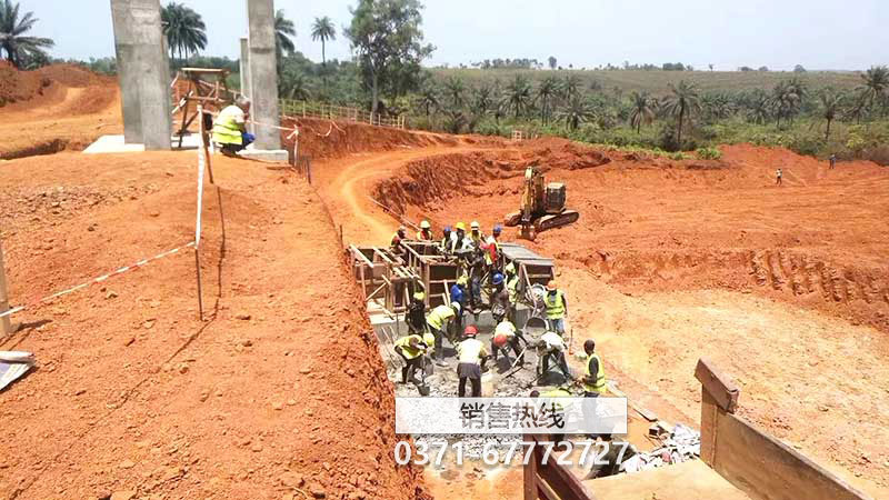 九利机械制造有限公司固定式建筑垃圾处理生产线落户河北